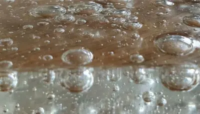 Air introduced during high-speed mixing